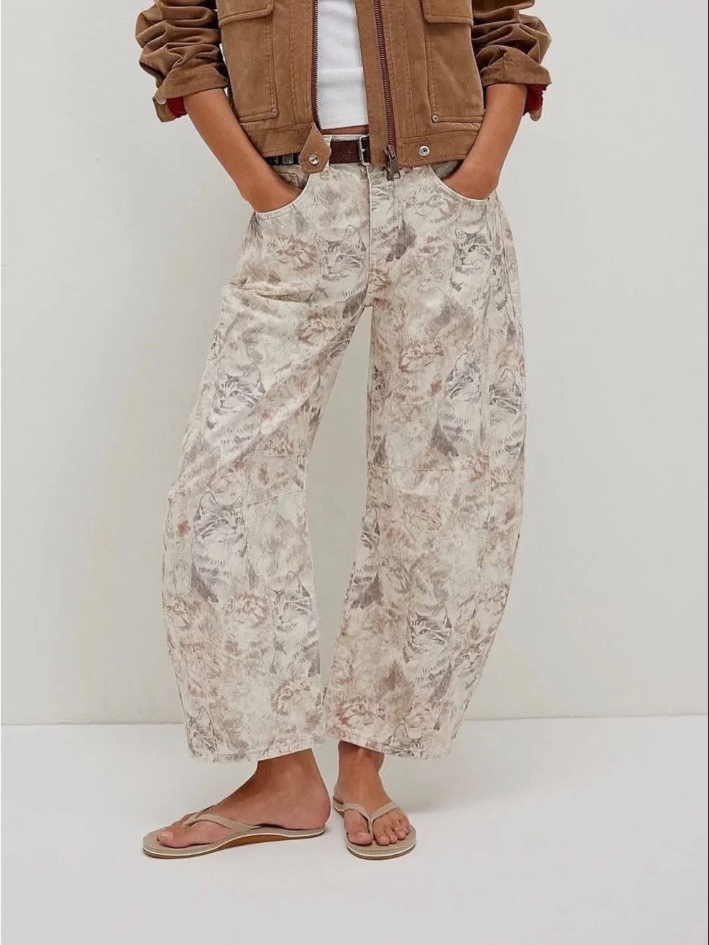 Neutral Cat Print Loose Midi Waist barrel pants